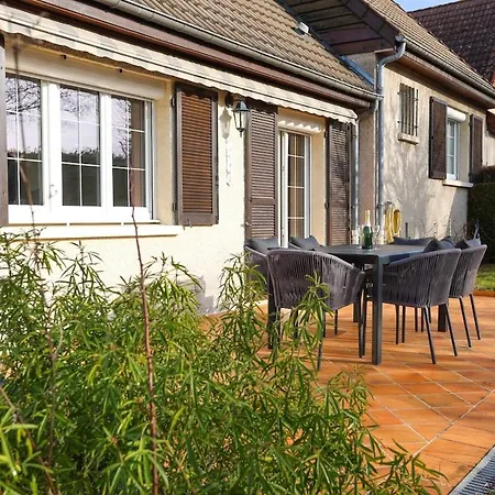 La Fontaine Villa Moussy (Marne)